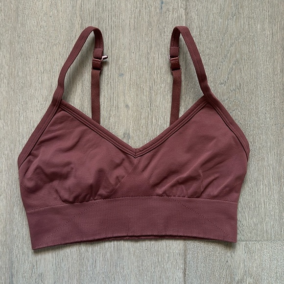 Ebb to Street Bra Brown/Red Size 4 Light Support C/D Lululemon EUC - Picture 1 of 6
